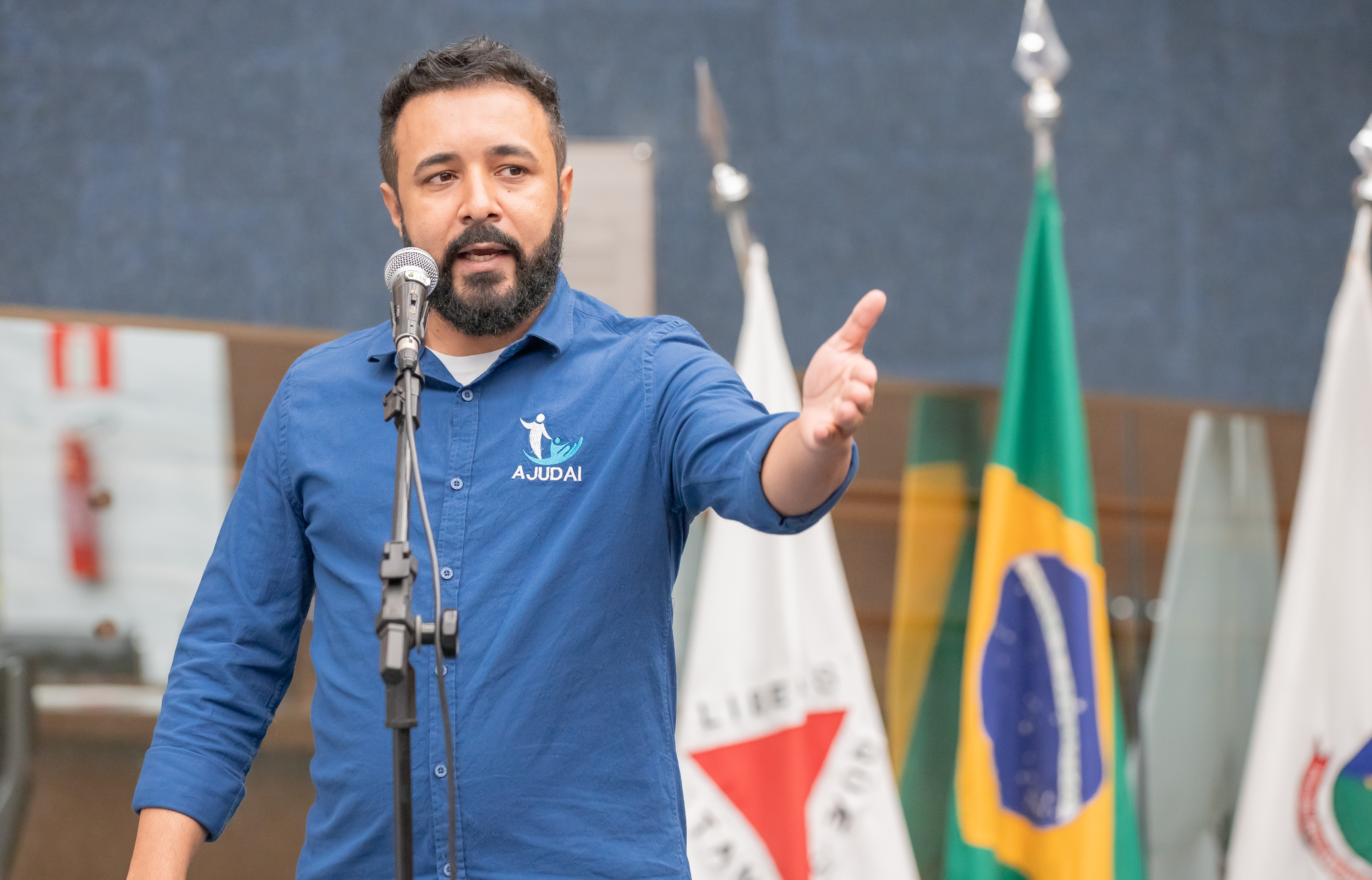Projetos e leis